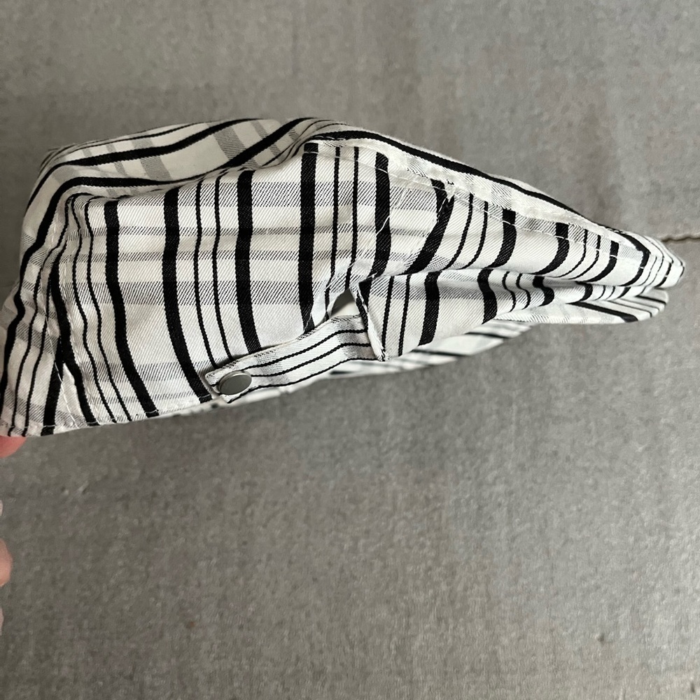 Quagmire Golf Black and White Adjustable Striped Cap